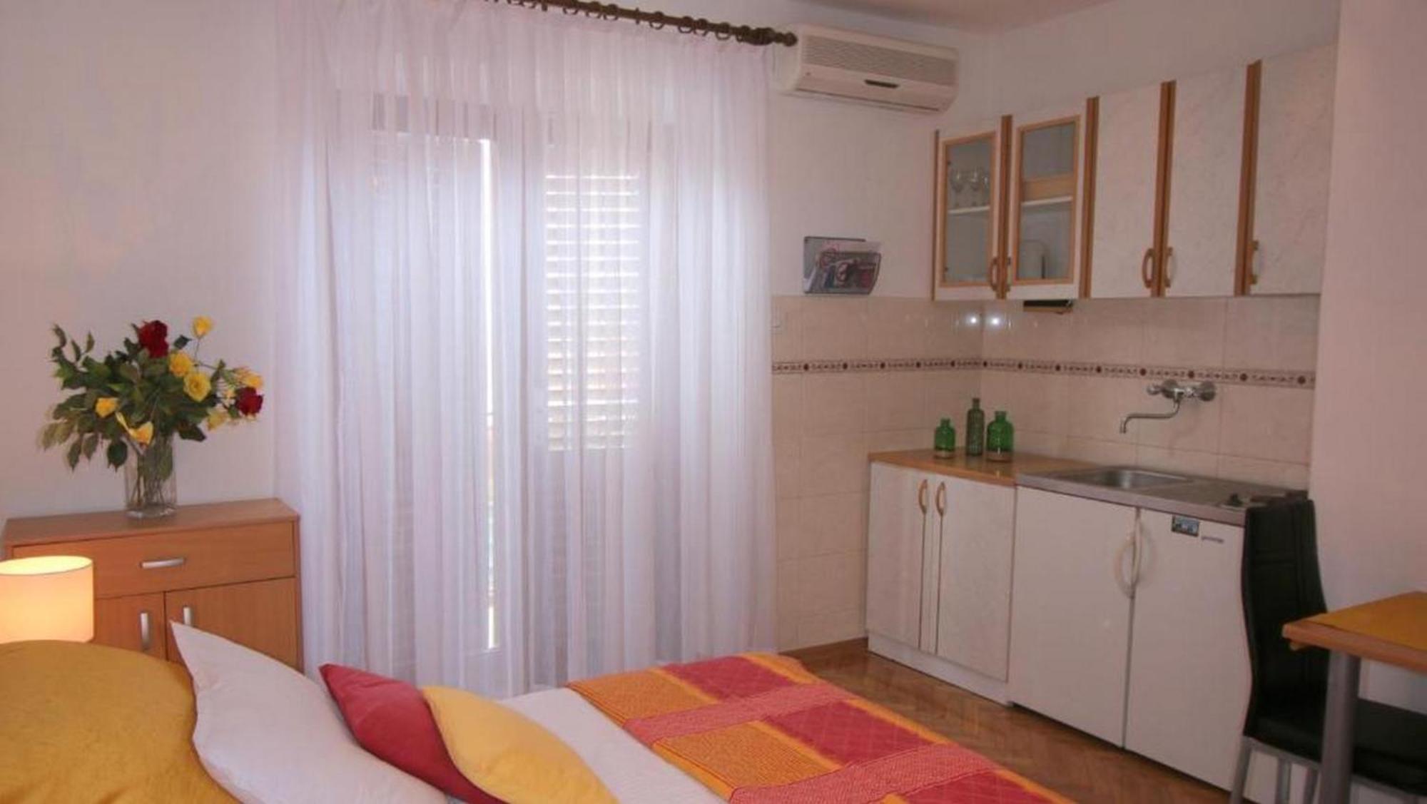 Villa Renipol Adults Only Sutivan Oda fotoğraf